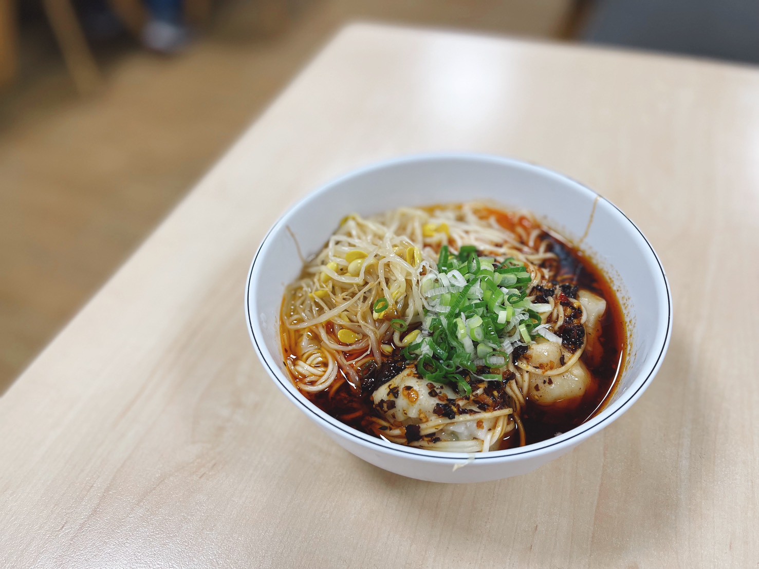 小琉球美食－平日也排隊，炸排骨小籠湯包，麵食系列　梨小籠